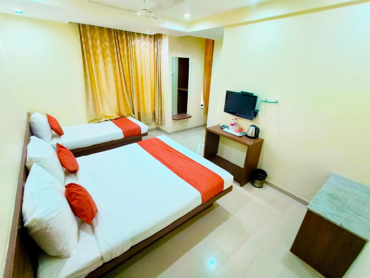 Hotel Sai Srushti By Neem Square Shirdi Exterior foto