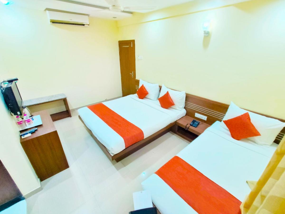 Hotel Sai Srushti By Neem Square Shirdi Exterior foto