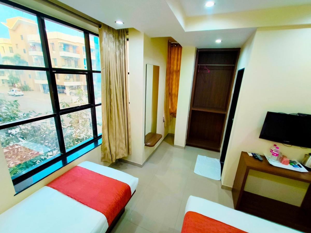 Hotel Sai Srushti By Neem Square Shirdi Exterior foto