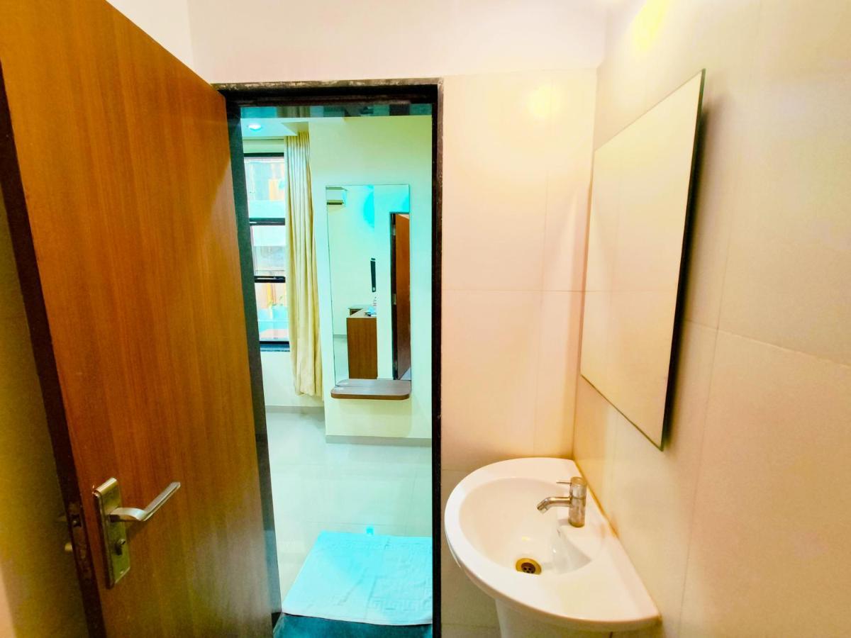 Hotel Sai Srushti By Neem Square Shirdi Exterior foto